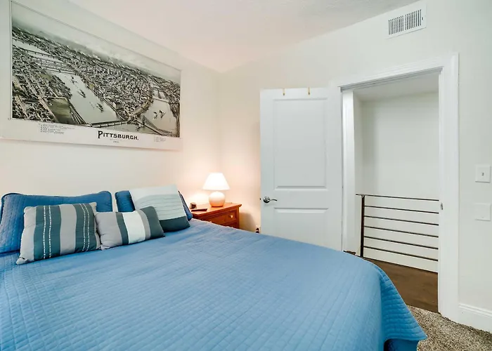 Pet-Friendly Home - 100 Feet To Walnut Street